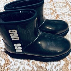 UGG  Black Boots